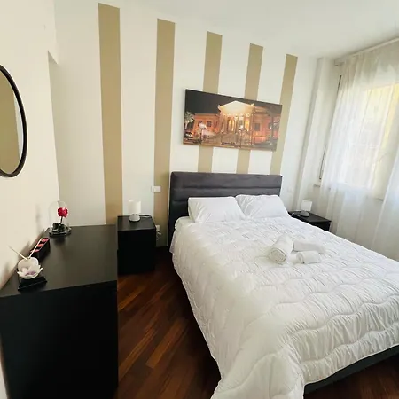 Michi House In Centro A Apartament Palermo